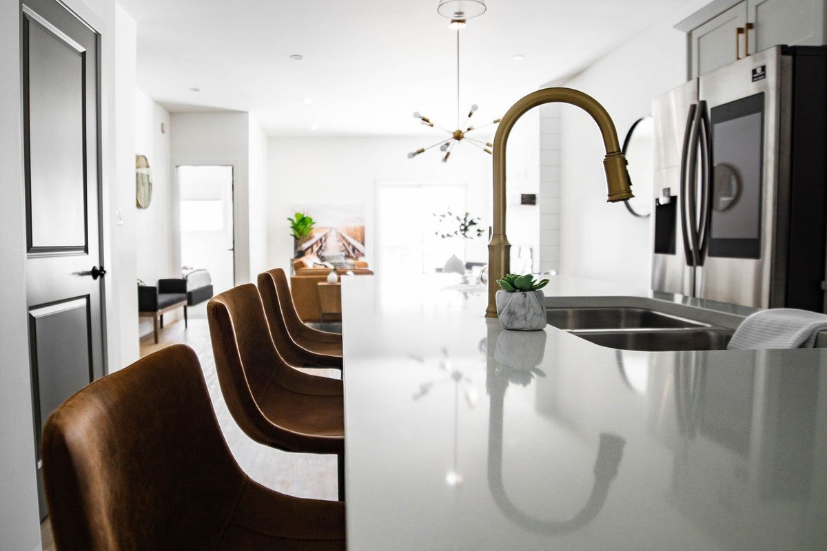 6-7-bed-house
